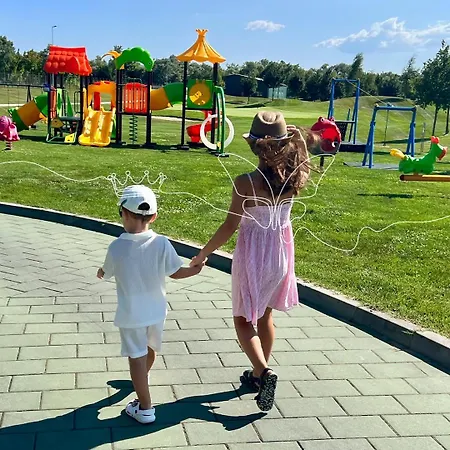 Otel Theodora Golf Club 4*