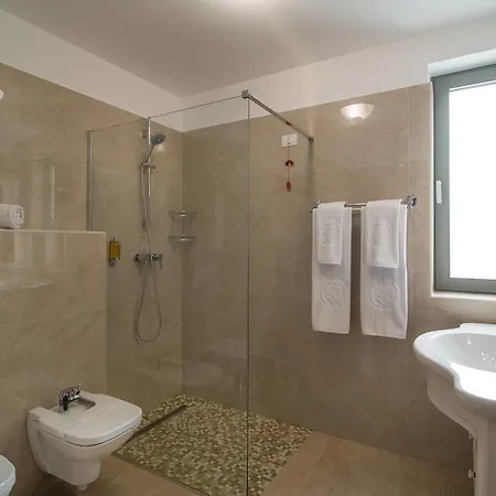 Theodora Golf Club Otel