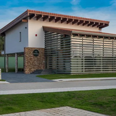 Otel Theodora Golf Club